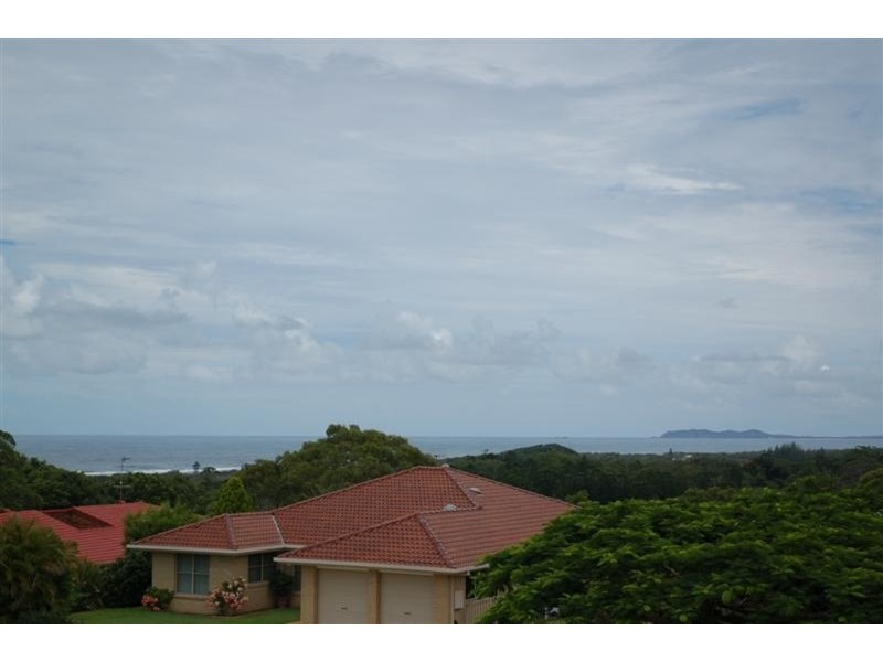 34 yallakool Drive, Ocean Shores NSW 2483