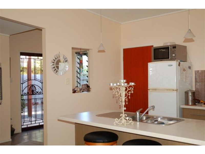 2/7 Gara  Court, Ocean Shores NSW 2483