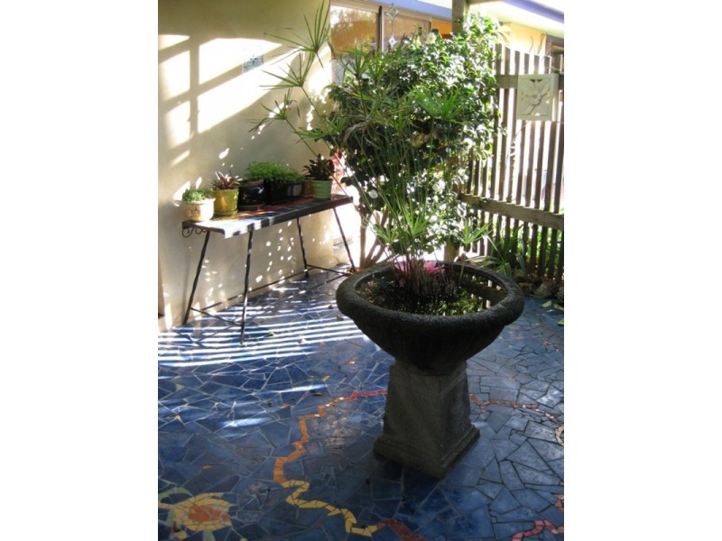 8 Nandroya Avenue, Ocean Shores NSW 2483