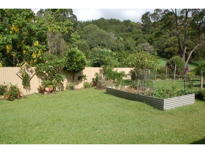 7 Aloota Crescent, Ocean Shores NSW 2483