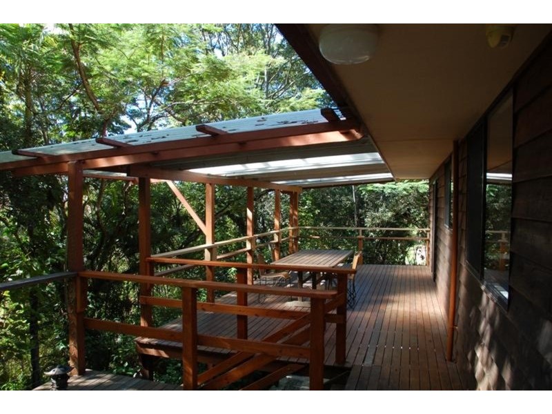 10 Nelshaby Court, Ocean Shores NSW 2483