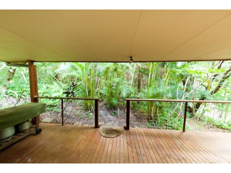 10 Nelshaby Court, Ocean Shores NSW 2483