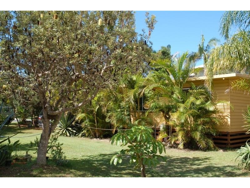 16 beach Avenue, South Golden Beach NSW 2483