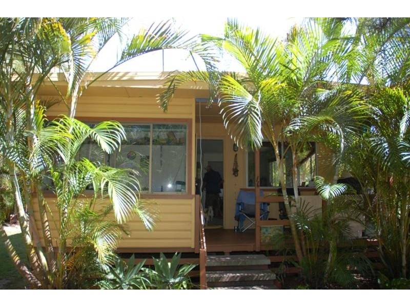 16 beach Avenue, South Golden Beach NSW 2483