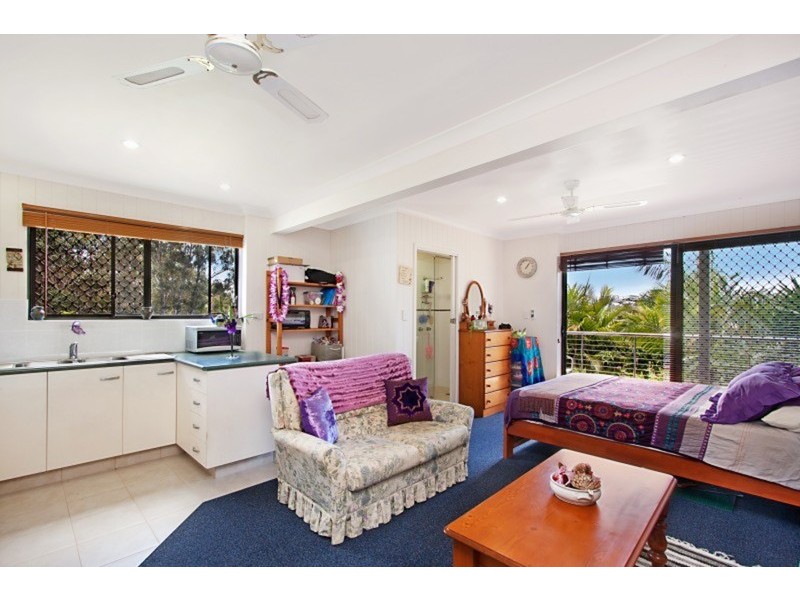 3 Wirruna Avenue, Ocean Shores NSW 2483