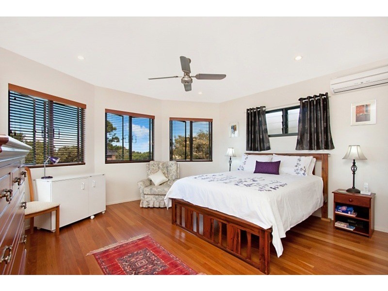 3 Wirruna Avenue, Ocean Shores NSW 2483