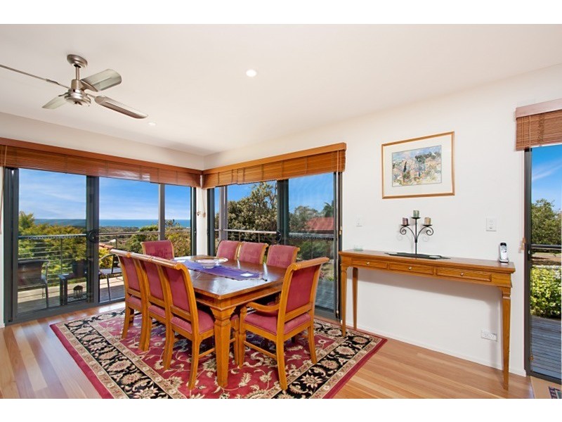 3 Wirruna Avenue, Ocean Shores NSW 2483