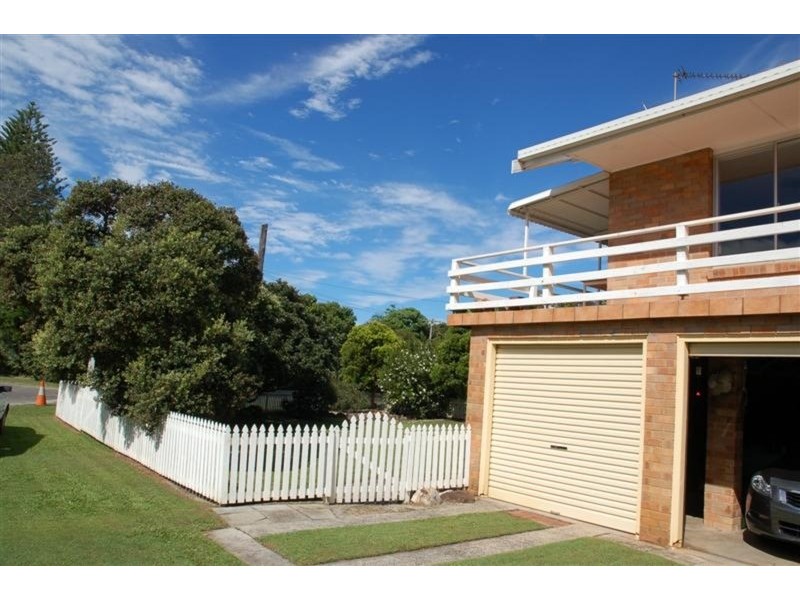3 Ocean Ave, New Brighton NSW 2483