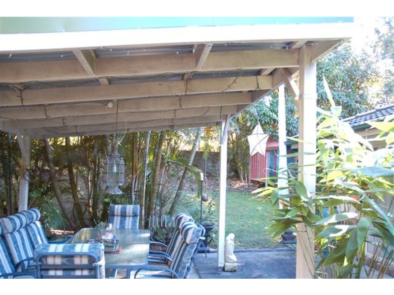 6 Wilpy Place, Ocean Shores NSW 2483