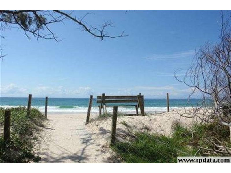 16 North Head Road, New Brighton NSW 2483