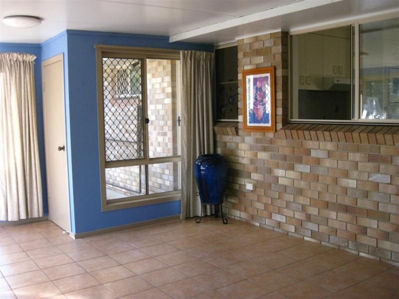 13 Kiah Close, Ocean Shores NSW 2483