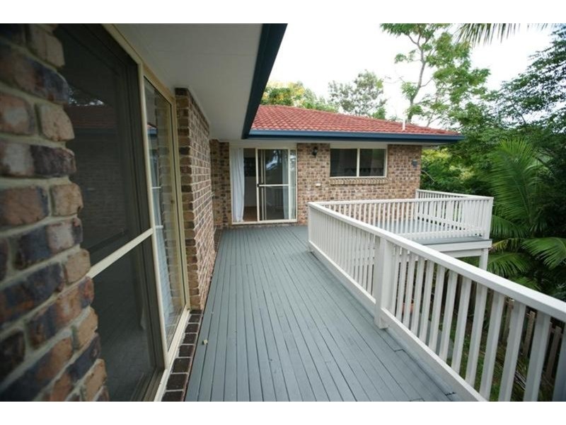 4 Murumba Close, Ocean Shores NSW 2483