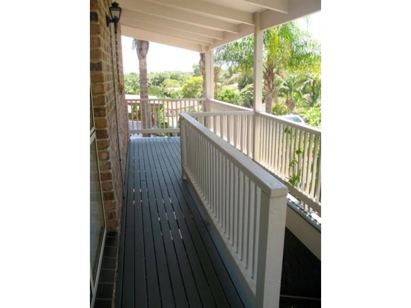 4 Murumba Close, Ocean Shores NSW 2483