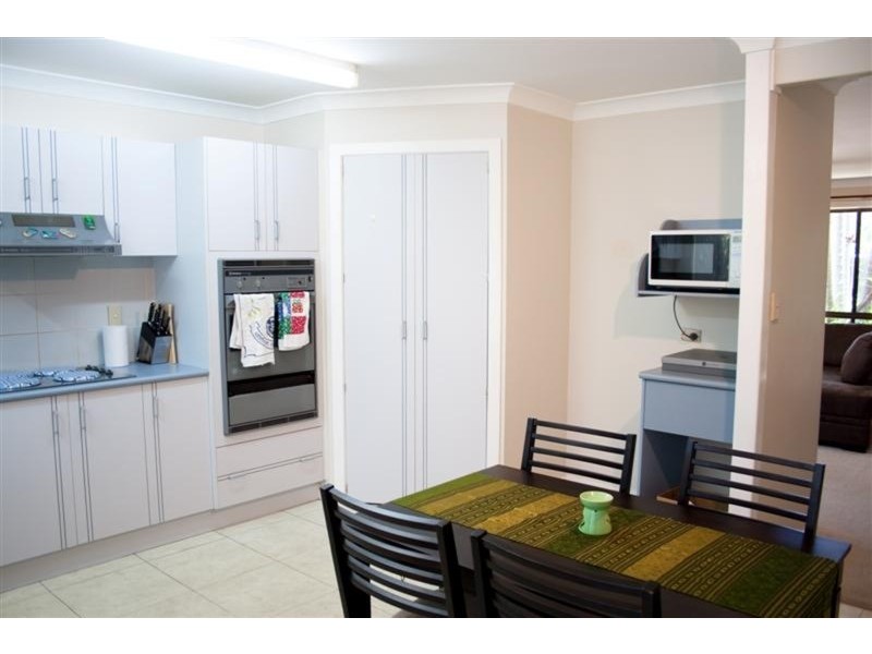 3/6 durroon Court, Ocean Shores NSW 2483