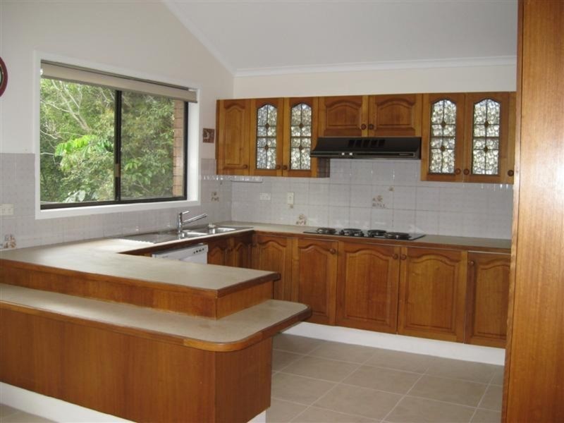 14 Walgooan Way, Ocean Shores NSW 2483