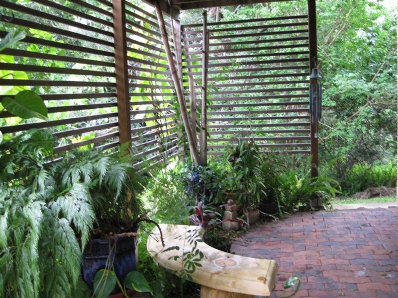 14 Walgooan Way, Ocean Shores NSW 2483