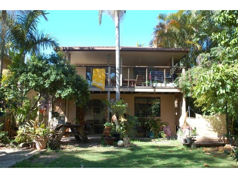 6 Short Street, New Brighton NSW 2483