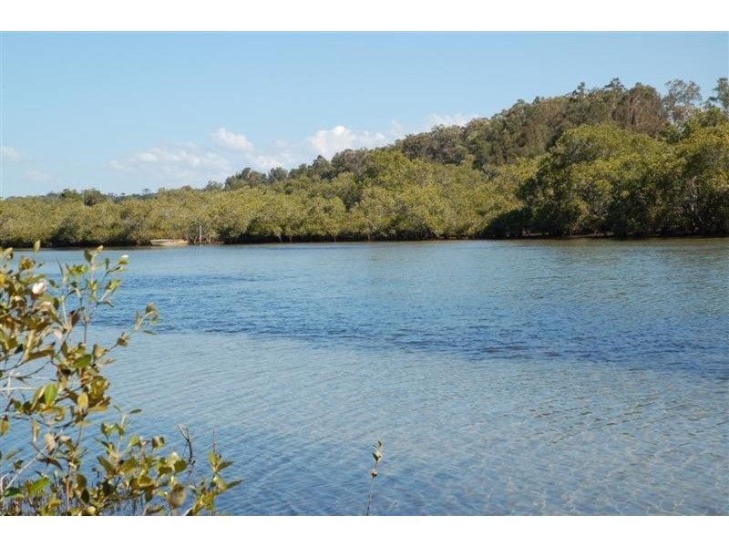 6 Short Street, New Brighton NSW 2483