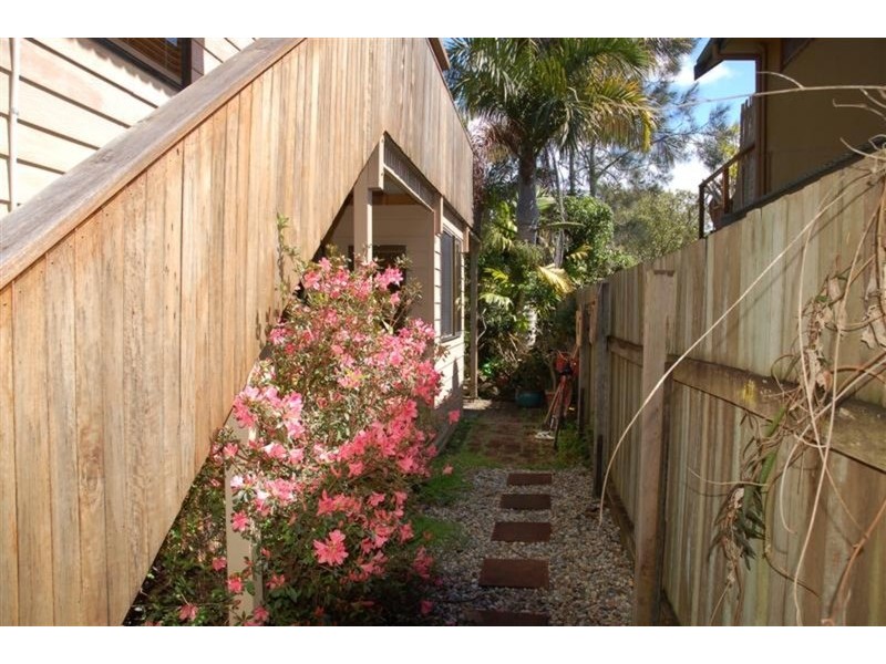 6 Short Street, New Brighton NSW 2483