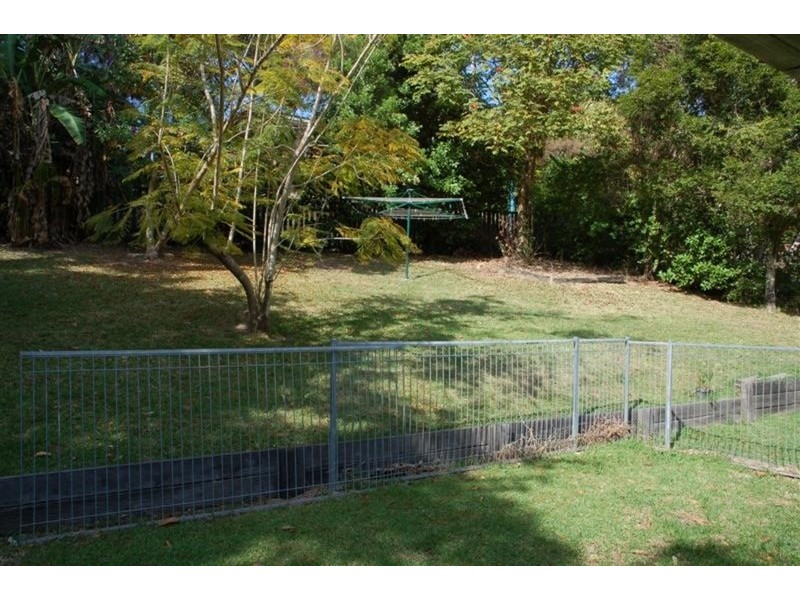 17 Mundurra Avenue, Ocean Shores NSW 2483