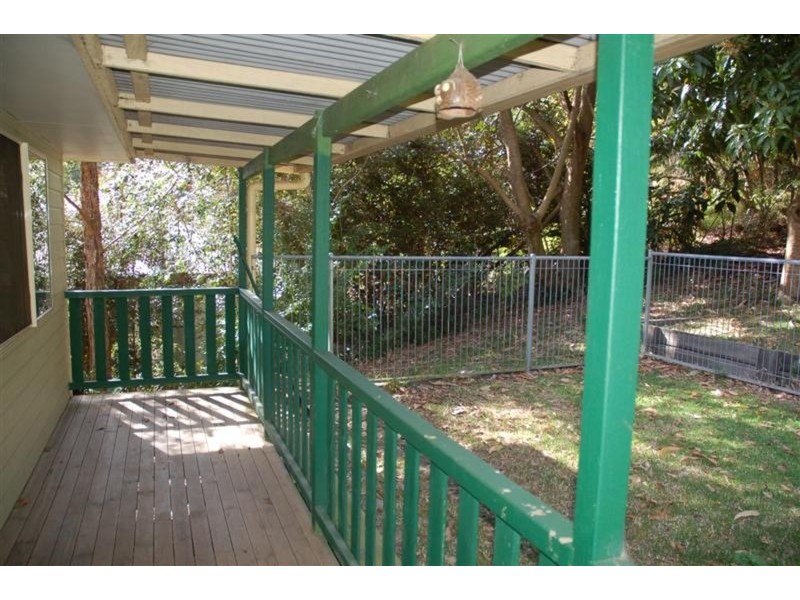 17 Mundurra Avenue, Ocean Shores NSW 2483