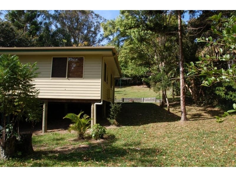 17 Mundurra Avenue, Ocean Shores NSW 2483