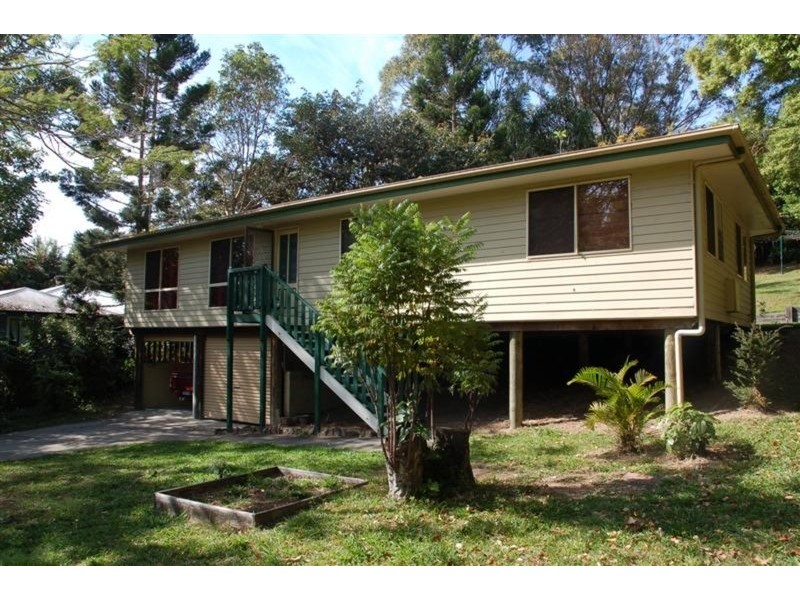 17 Mundurra Avenue, Ocean Shores NSW 2483