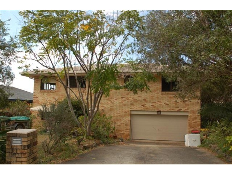 26 Warrambool Road, Ocean Shores NSW 2483