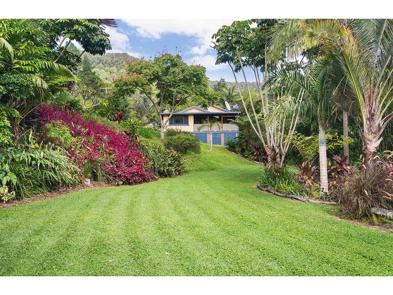 111 Geles Road, Burringbar NSW 2483
