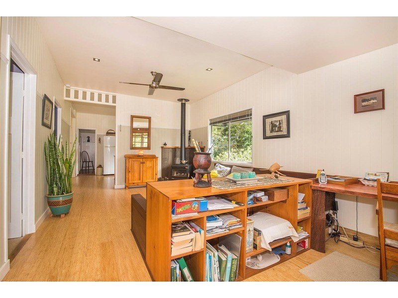 111 Geles Road, Burringbar NSW 2483