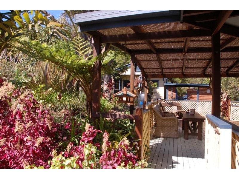 111 Geles Road, Burringbar NSW 2483