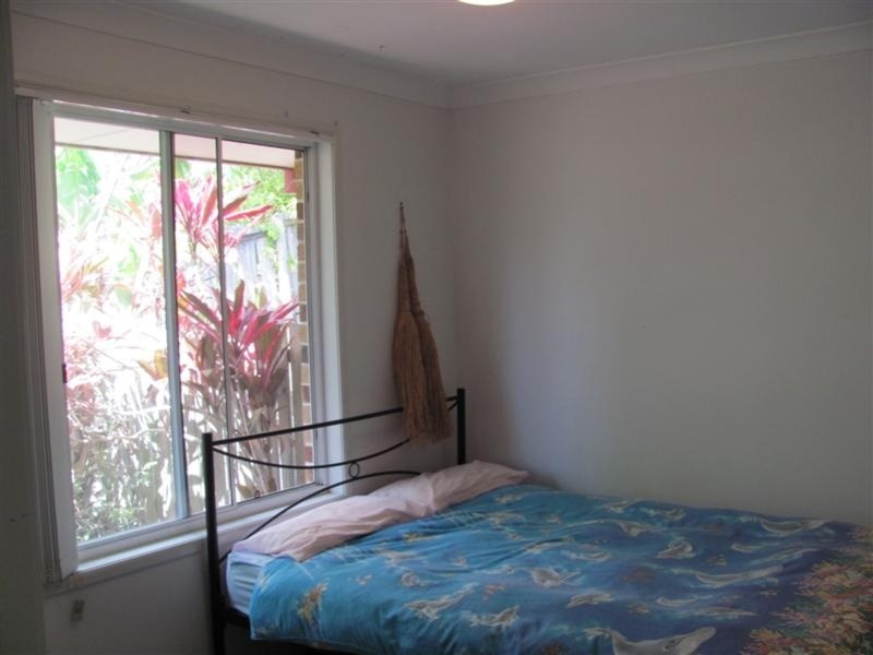 1 Nandroya Avenue, Ocean Shores NSW 2483