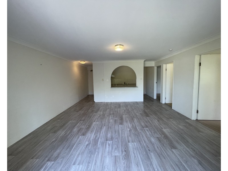 8/4 BINDAREE Way, Ocean Shores NSW 2483