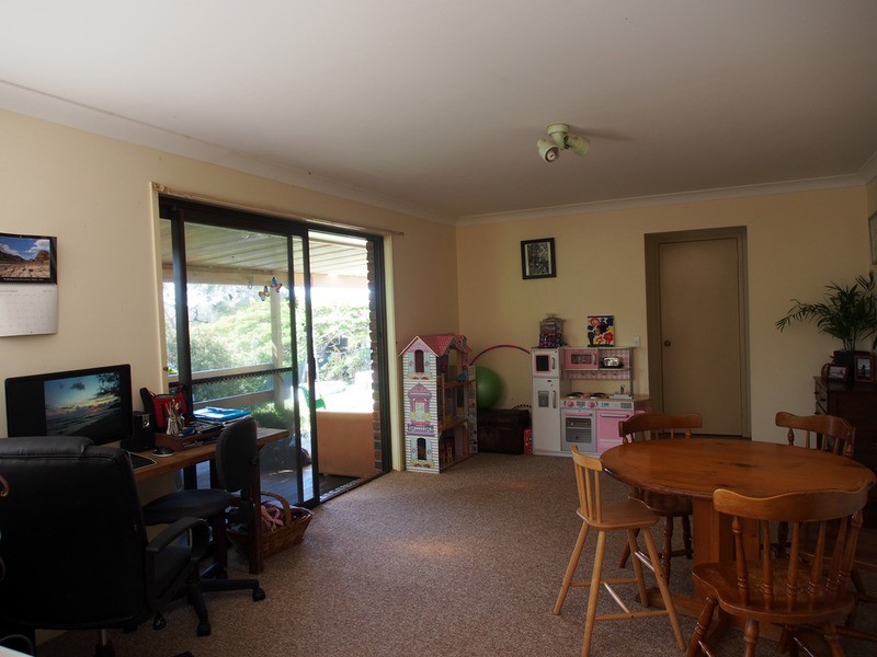 2 Bobra Glen, Ocean Shores NSW 2483