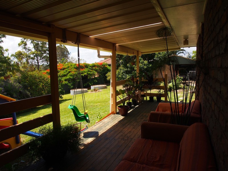 2 Bobra Glen, Ocean Shores NSW 2483