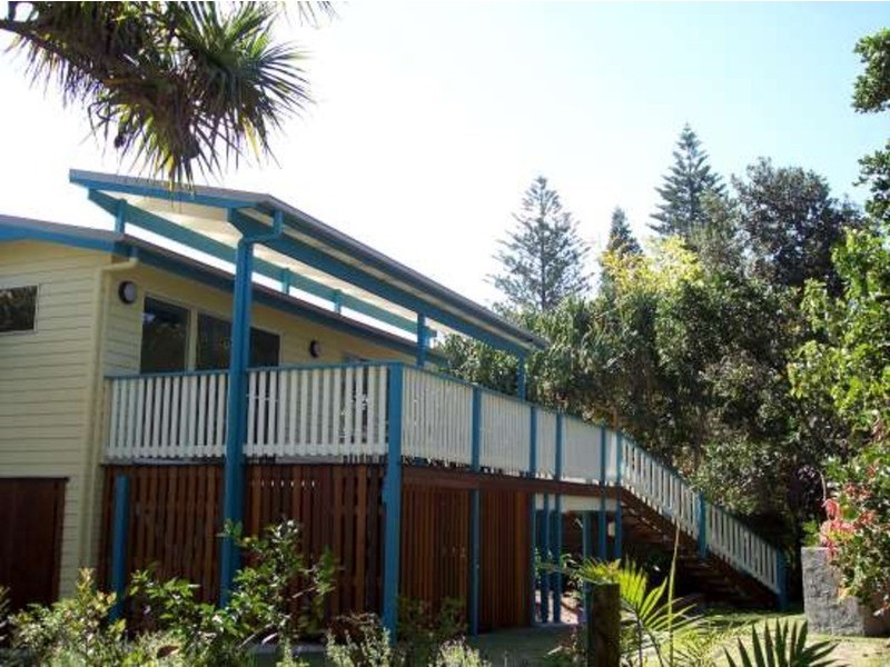 5 Terrace Street, New Brighton NSW 2483