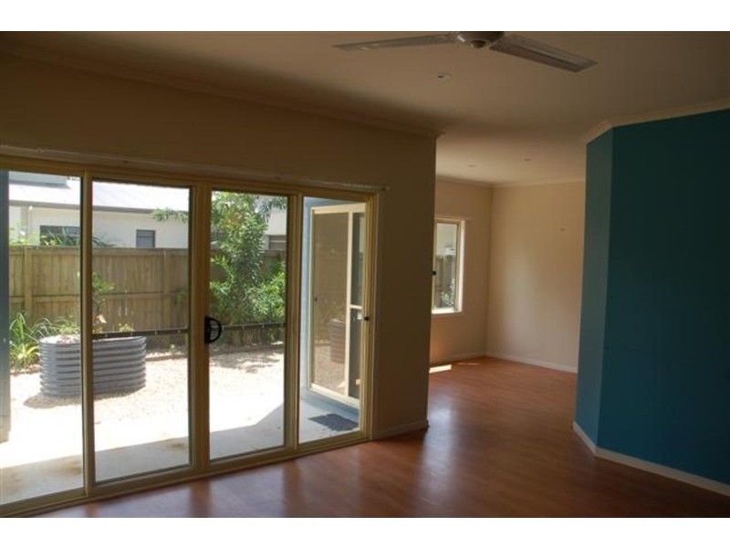 1/11 Boondoon Crescent, Ocean Shores NSW 2483