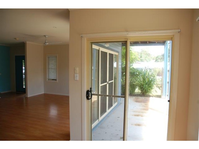 1/11 Boondoon Crescent, Ocean Shores NSW 2483
