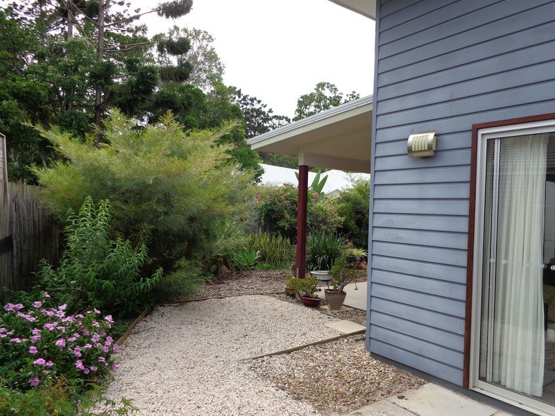 2/7 Gara Court, Ocean Shores NSW 2483