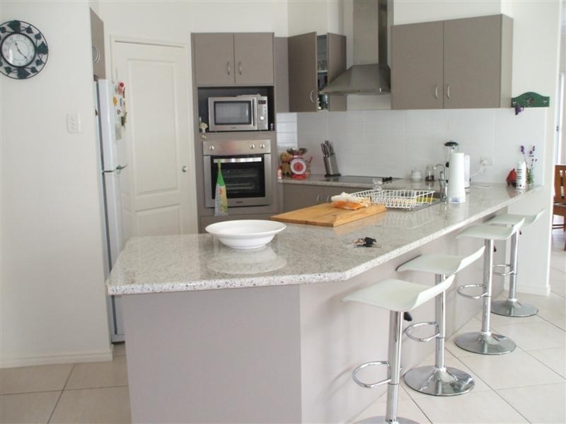 52B Rajah Road, Ocean Shores NSW 2483