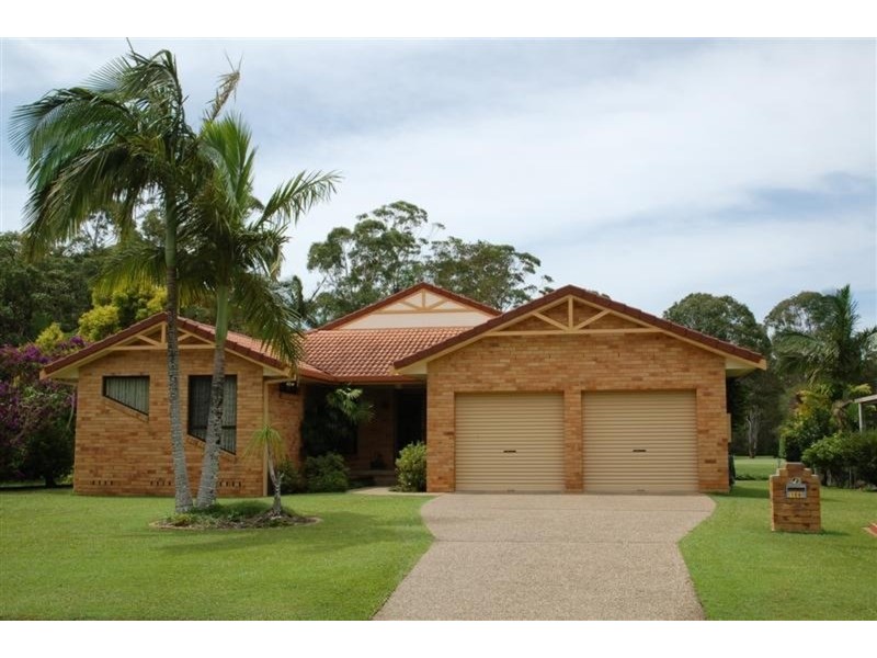 106 Balemo Drive, Ocean Shores NSW 2483