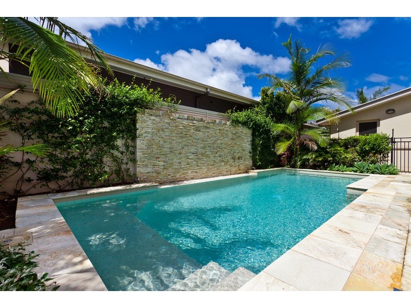 30 Mia  Court, Ocean Shores NSW 2483