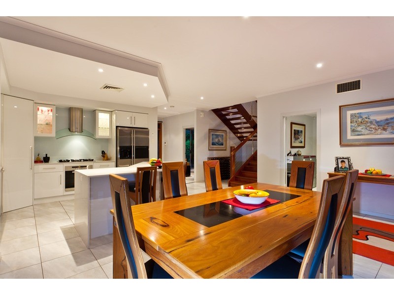 30 Mia  Court, Ocean Shores NSW 2483