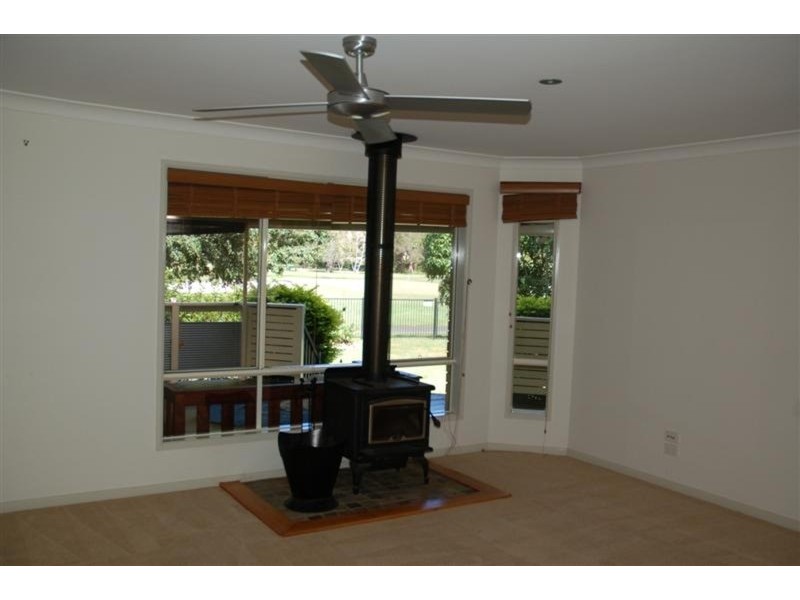 14 Terrara Court, Ocean Shores NSW 2483