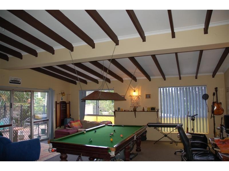 10 matong Drive, Ocean Shores NSW 2483