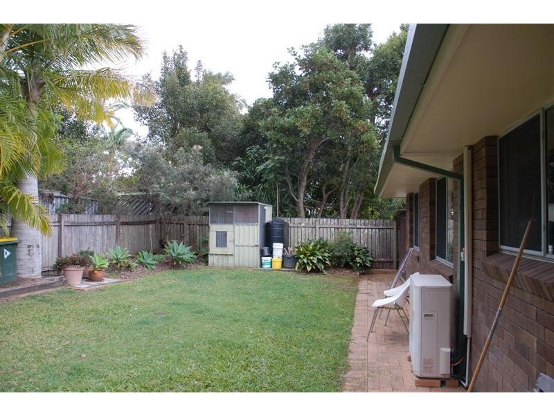 10 matong Drive, Ocean Shores NSW 2483