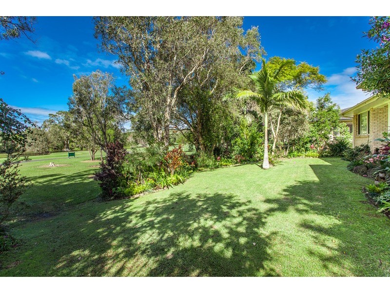 44 Balemo Drive, Ocean Shores NSW 2483
