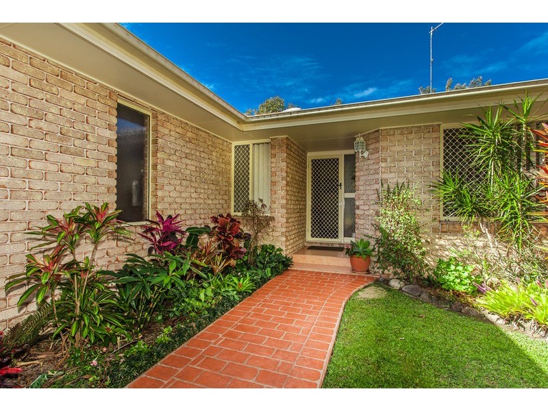 44 Balemo Drive, Ocean Shores NSW 2483