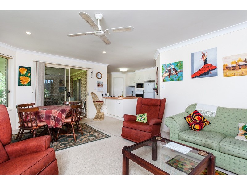 44 Balemo Drive, Ocean Shores NSW 2483