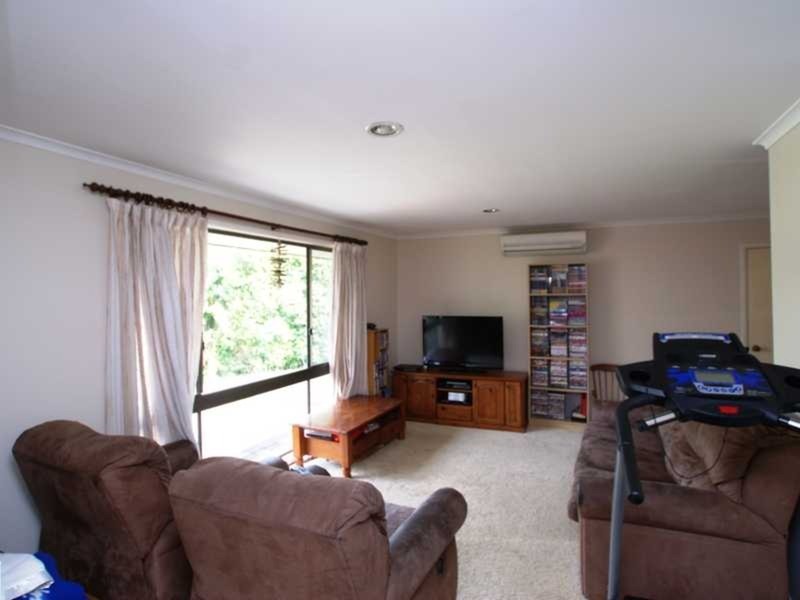 24 Bulgoon  Street, Ocean Shores NSW 2483